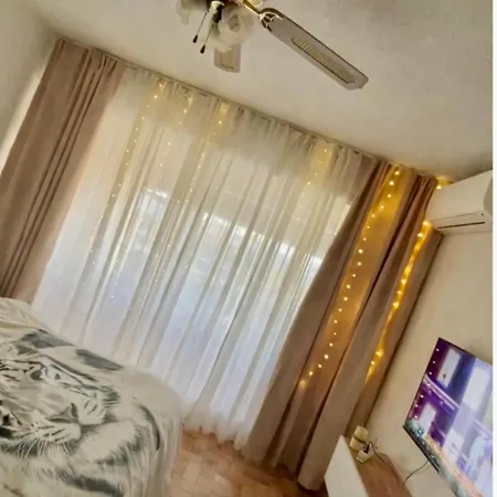 Lumineux Avec Loggia, Vue Sur Le Port, Apartment Carnon-Plage