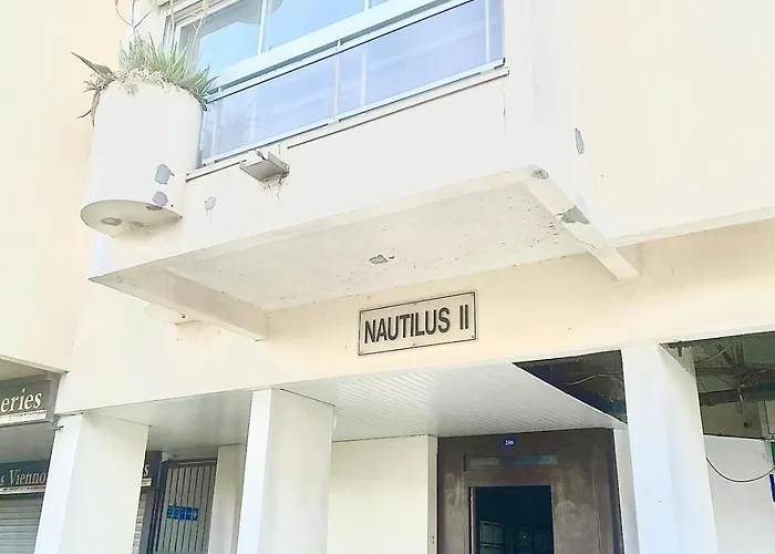 Apartamento Lumineux Avec Loggia, Vue Sur Le Port, *
